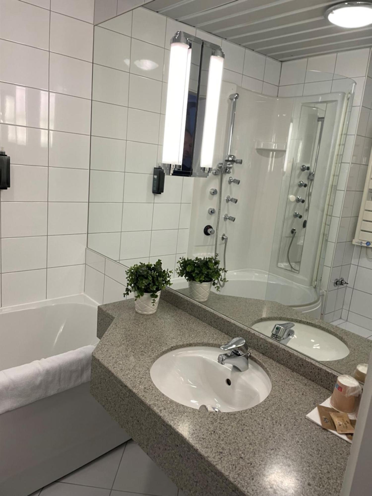 Hotel Europe 萨维尔纳 客房 照片